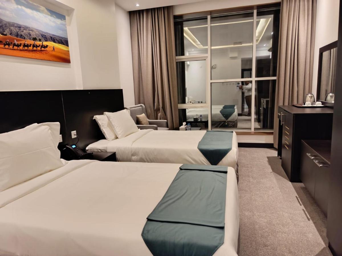 Hill Hotel 4*