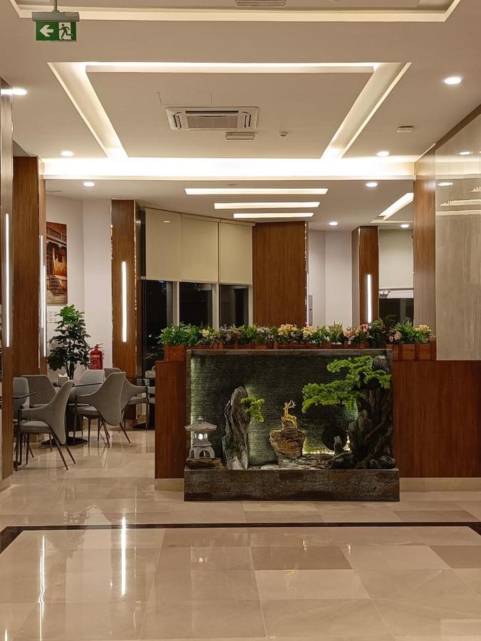 Hotel Hill 4*